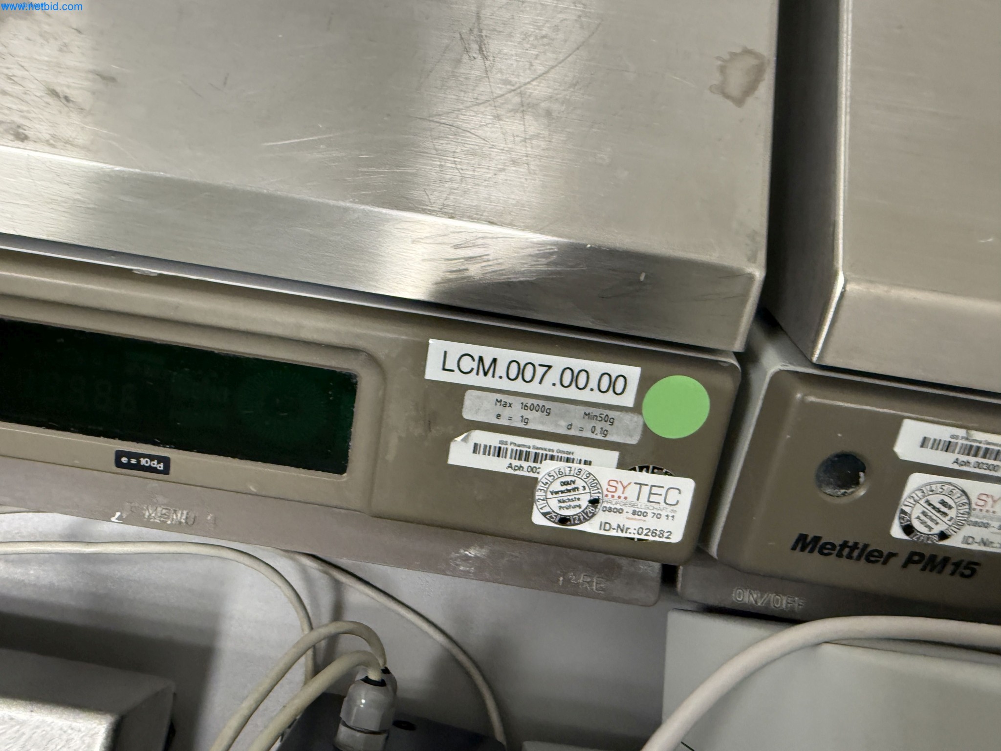 Instalações de produção e embalagem farmacêuticas / Equipamentos de laboratório e operacionais-19