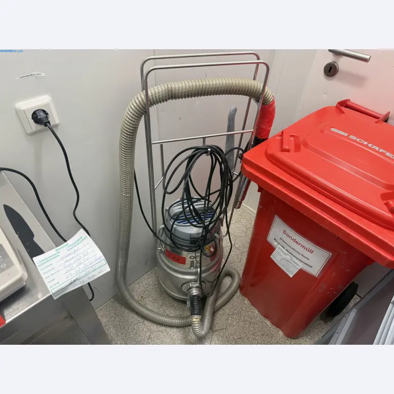 Instalações de produção e embalagem farmacêuticas / Equipamentos de laboratório e operacionais-1