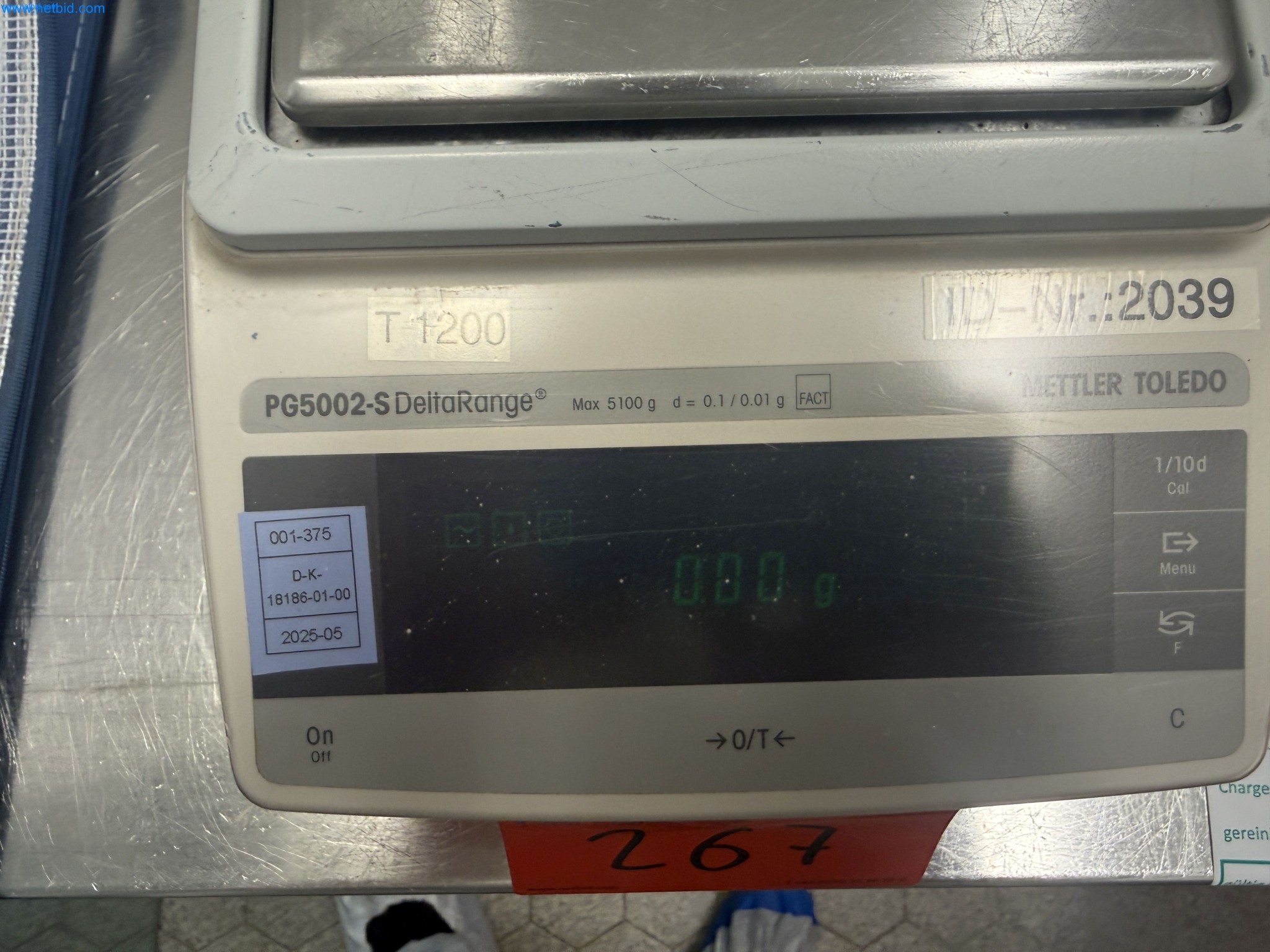 Instalações de produção e embalagem farmacêuticas / Equipamentos de laboratório e operacionais-2