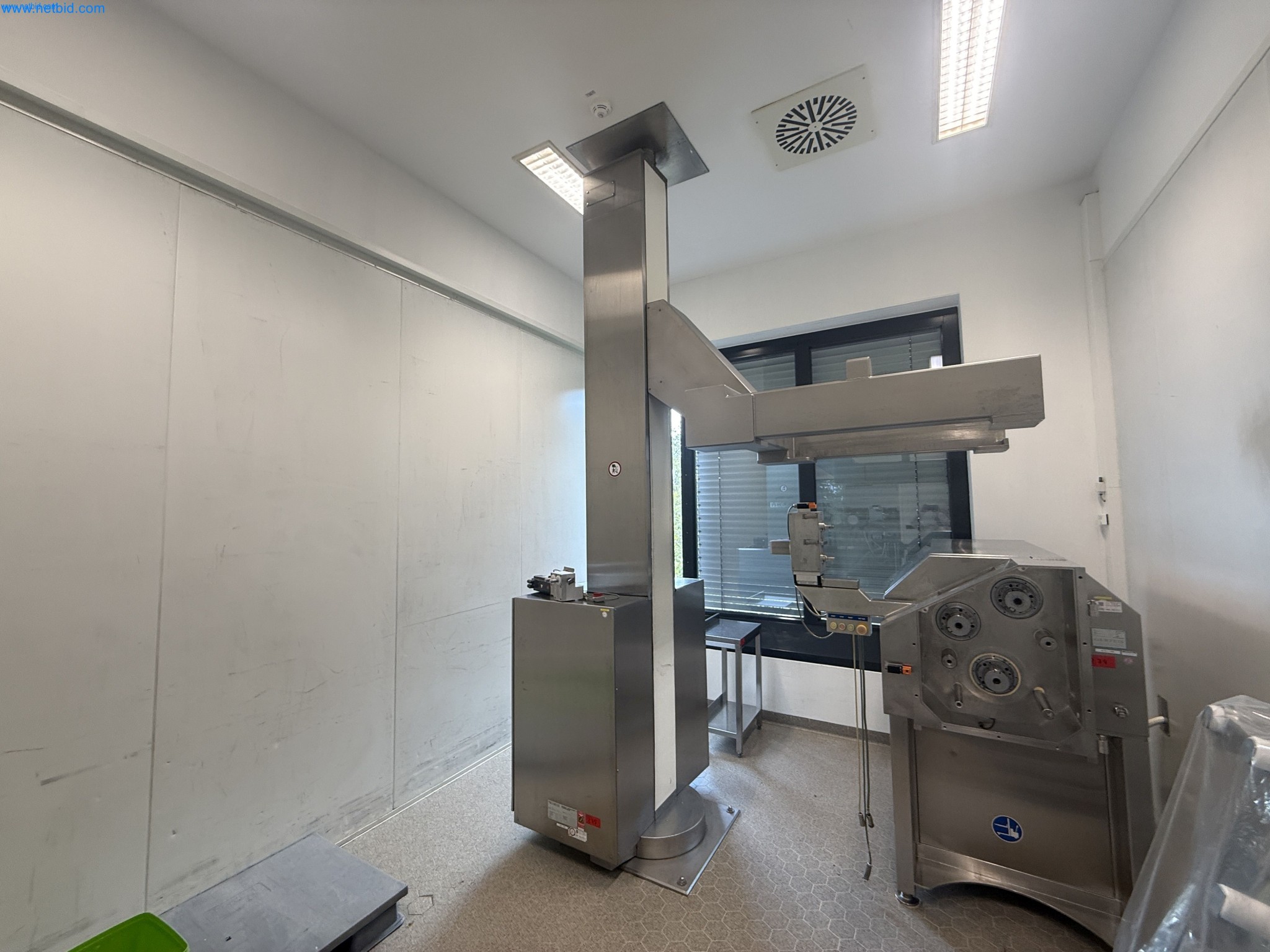 élévateur de conteneurs Bohle HS1500