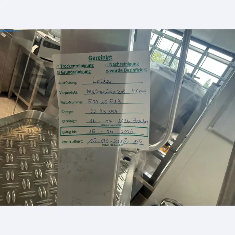Instalações de produção e embalagem farmacêuticas / Equipamentos de laboratório e operacionais-2