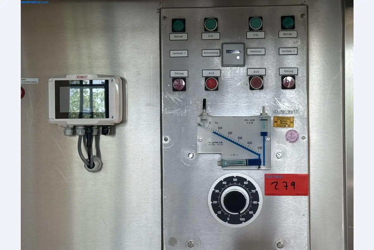 Instalações de produção e embalagem farmacêuticas / Equipamentos de laboratório e operacionais-2
