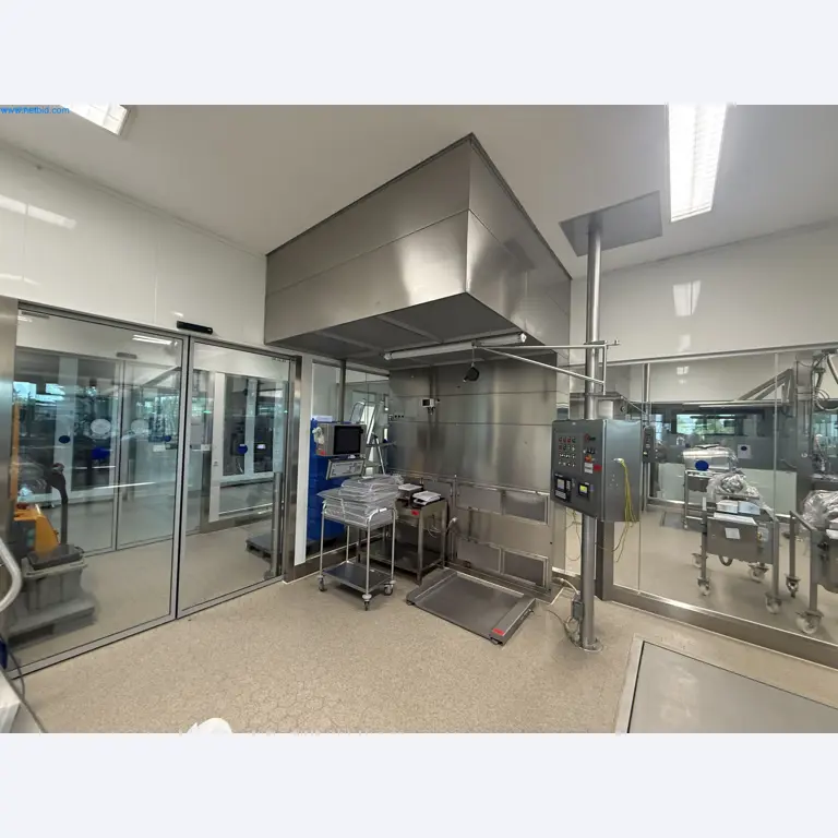 Instalações de produção e embalagem farmacêuticas / Equipamentos de laboratório e operacionais-1