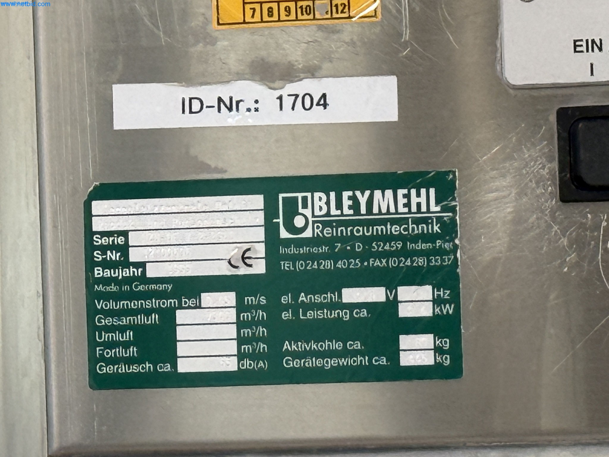 Instalações de produção e embalagem farmacêuticas / Equipamentos de laboratório e operacionais-5