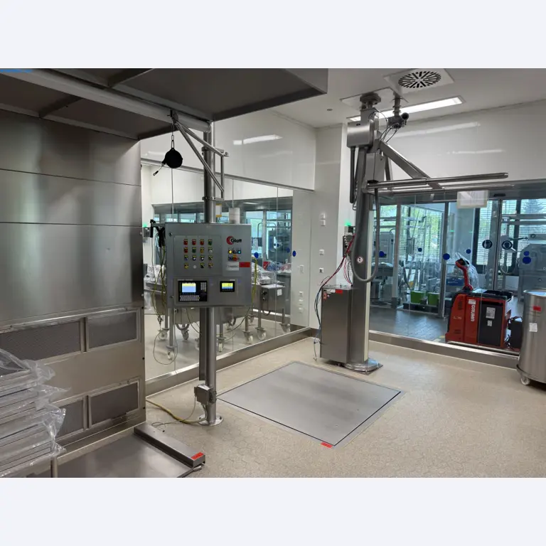 Instalações de produção e embalagem farmacêuticas / Equipamentos de laboratório e operacionais-11