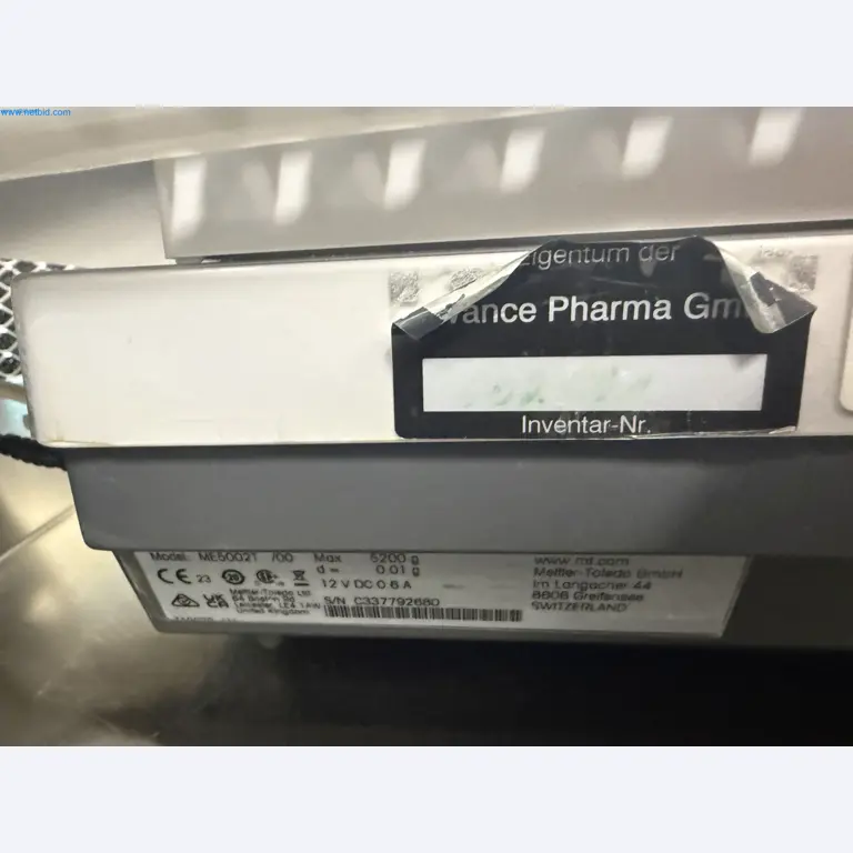 Instalações de produção e embalagem farmacêuticas / Equipamentos de laboratório e operacionais-16