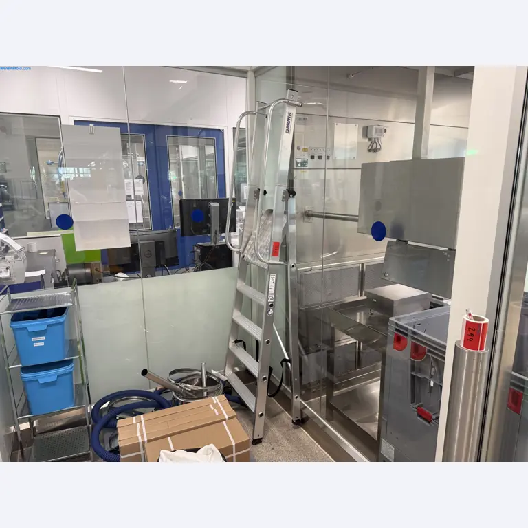 Instalações de produção e embalagem farmacêuticas / Equipamentos de laboratório e operacionais-1