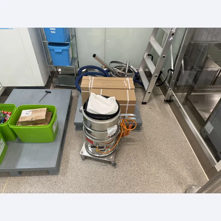 Instalações de produção e embalagem farmacêuticas / Equipamentos de laboratório e operacionais-1