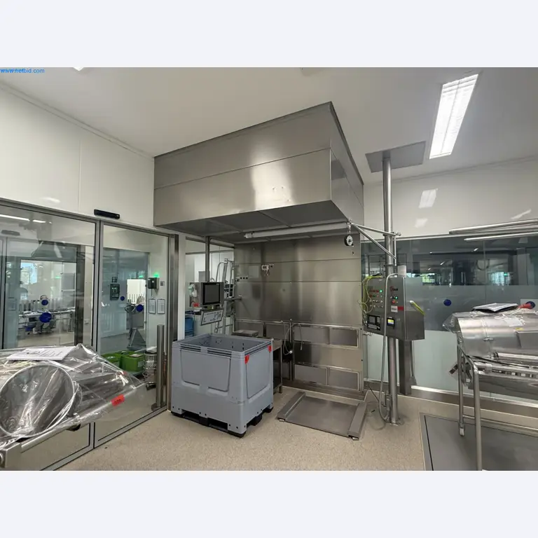 Instalações de produção e embalagem farmacêuticas / Equipamentos de laboratório e operacionais-1