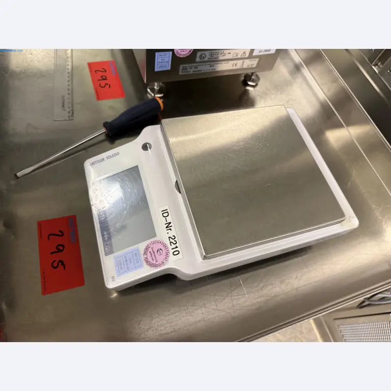 Instalações de produção e embalagem farmacêuticas / Equipamentos de laboratório e operacionais-15