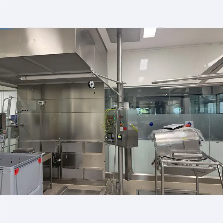 Instalações de produção e embalagem farmacêuticas / Equipamentos de laboratório e operacionais-5