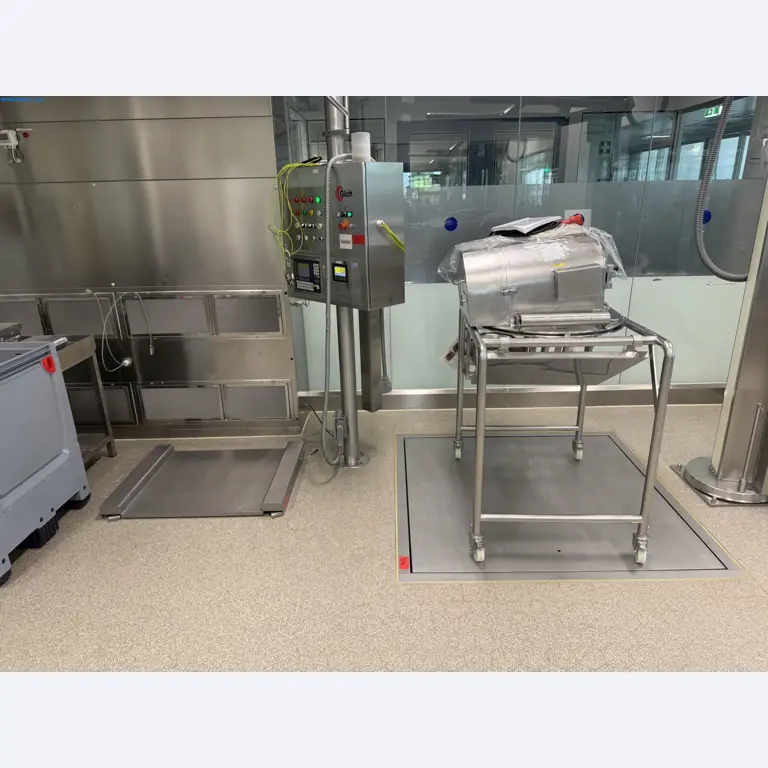 Instalações de produção e embalagem farmacêuticas / Equipamentos de laboratório e operacionais-6