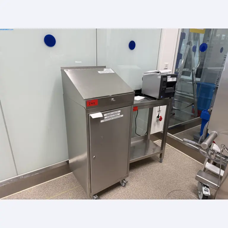 Instalações de produção e embalagem farmacêuticas / Equipamentos de laboratório e operacionais-9