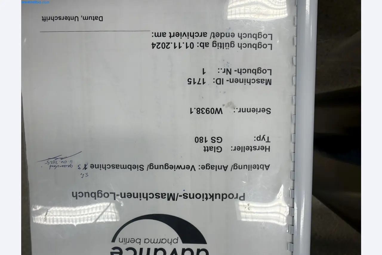 Instalações de produção e embalagem farmacêuticas / Equipamentos de laboratório e operacionais-3