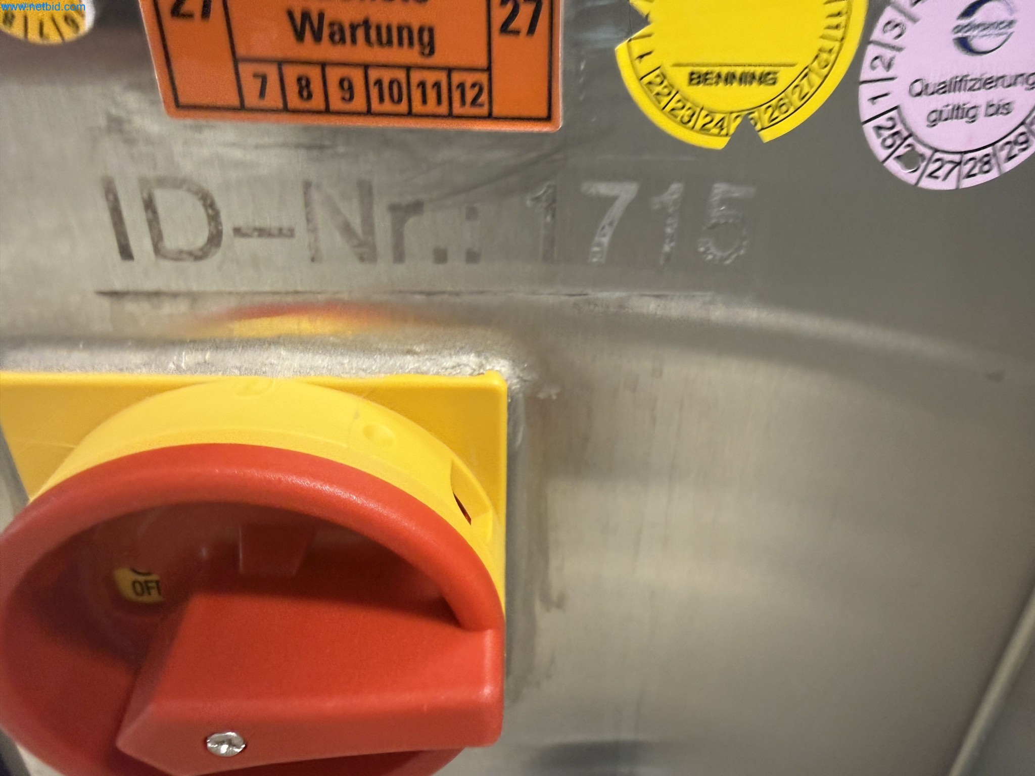 Instalações de produção e embalagem farmacêuticas / Equipamentos de laboratório e operacionais-4