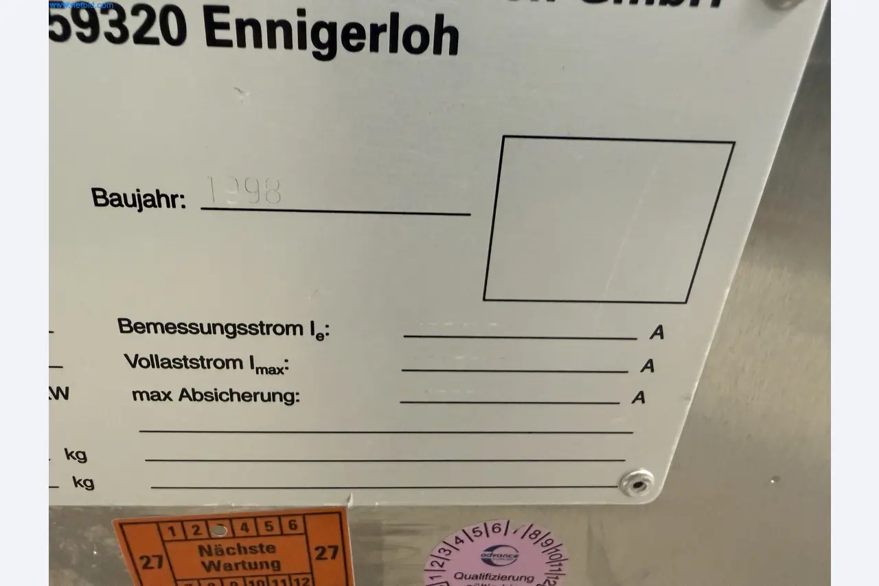 Instalações de produção e embalagem farmacêuticas / Equipamentos de laboratório e operacionais-4