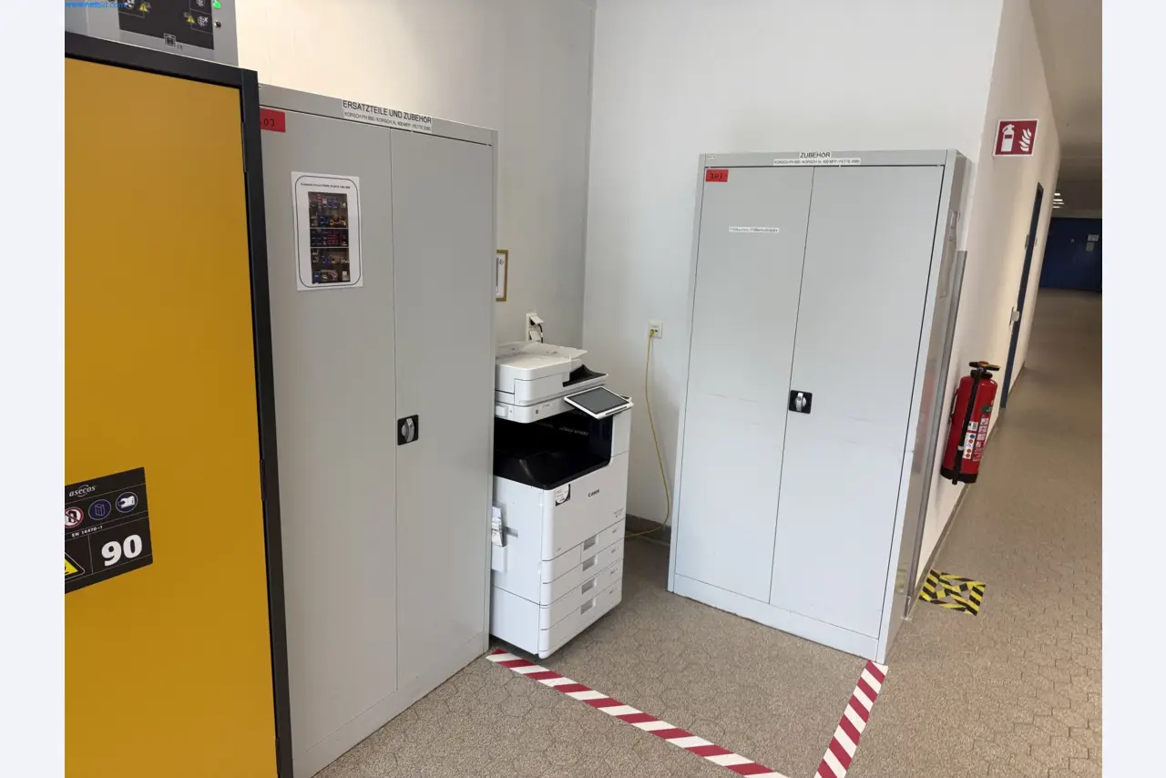 Pharma-Produktions- und Verpackungsanlagen / Labor- und Betriebseinrichtungen-1