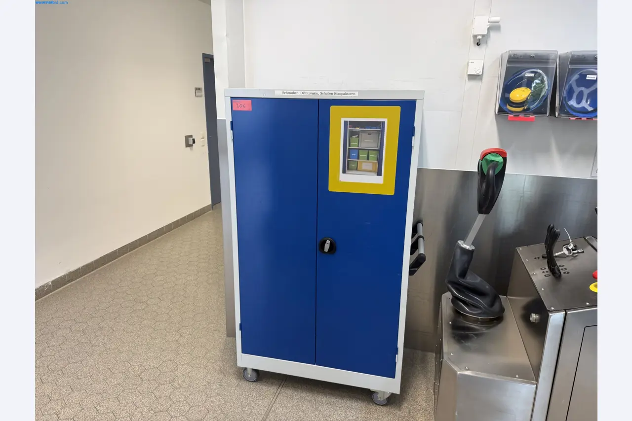 Pharmaceutical Production and Packaging Equipment / Laboratory and Plant Equipment-1