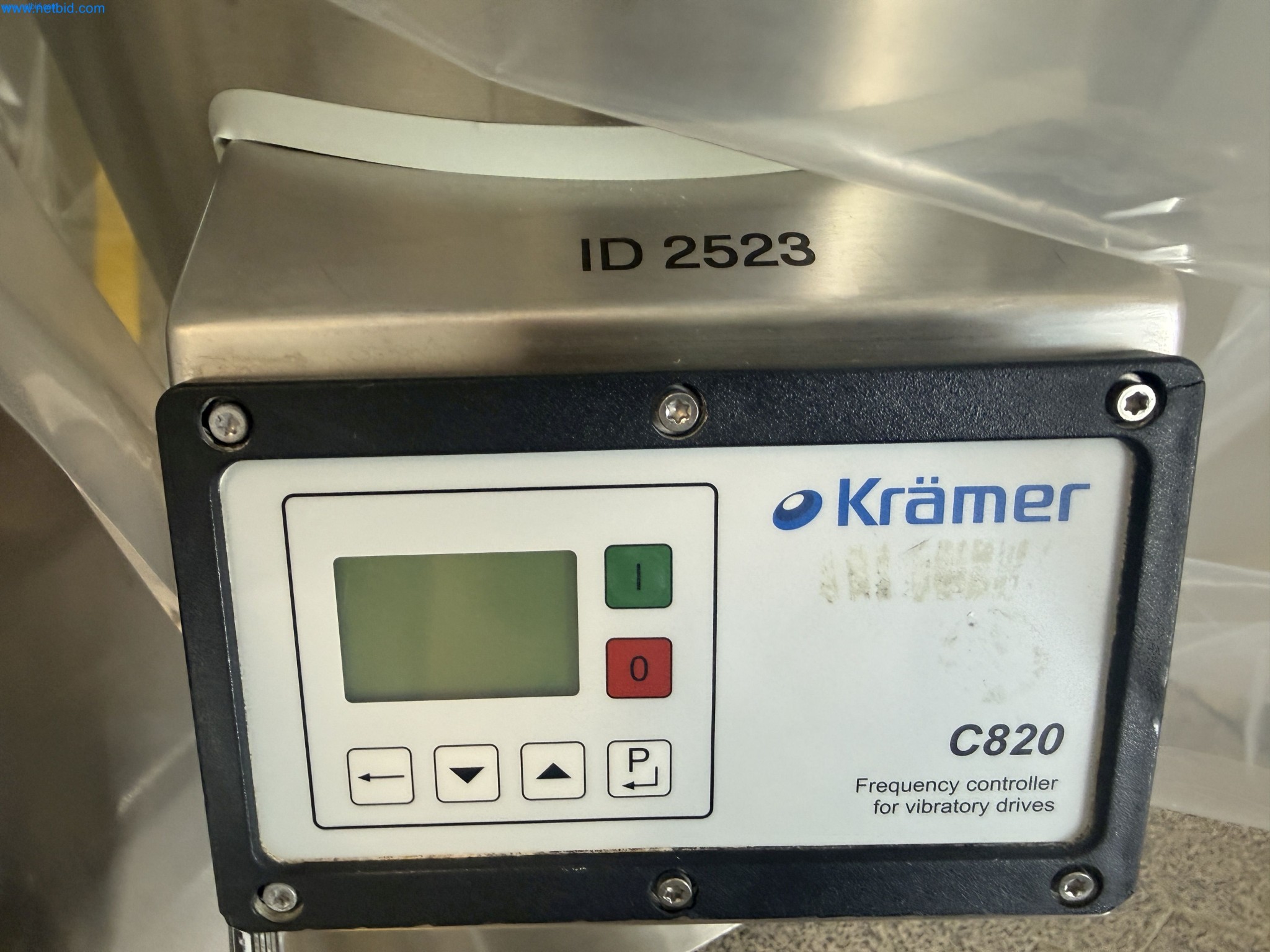 Instalações de produção e embalagem farmacêuticas / Equipamentos de laboratório e operacionais-3