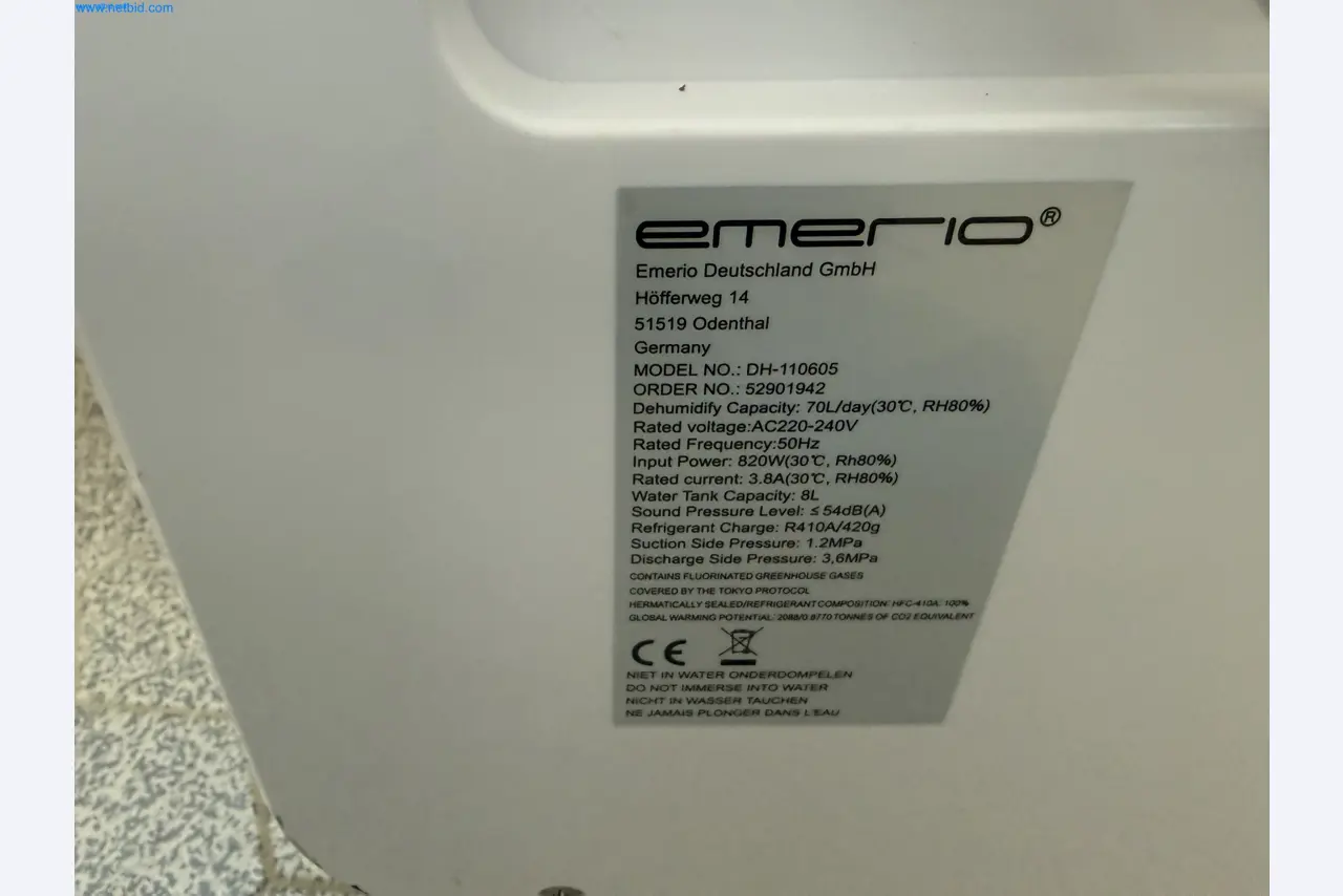 Instalações de produção e embalagem farmacêuticas / Equipamentos de laboratório e operacionais-2