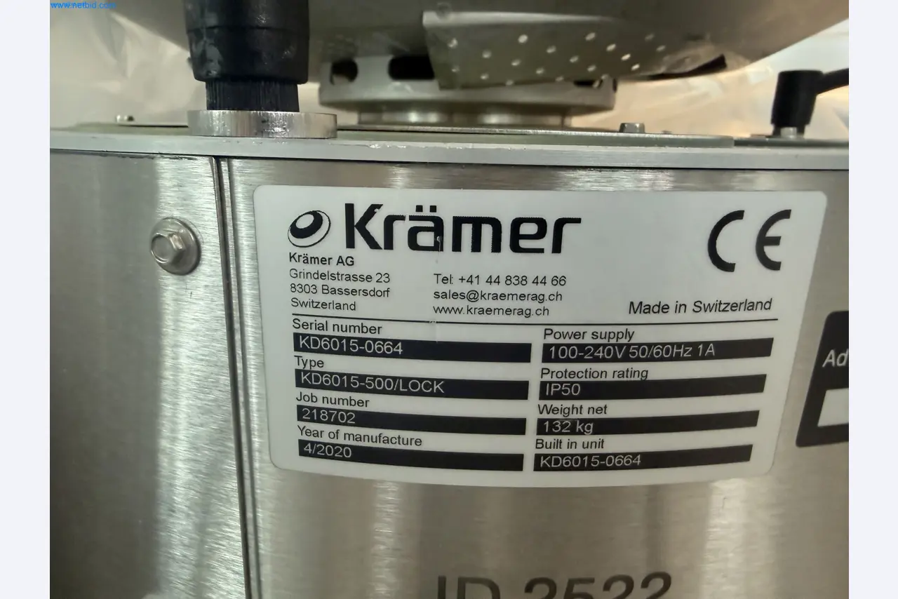 Instalações de produção e embalagem farmacêuticas / Equipamentos de laboratório e operacionais-4