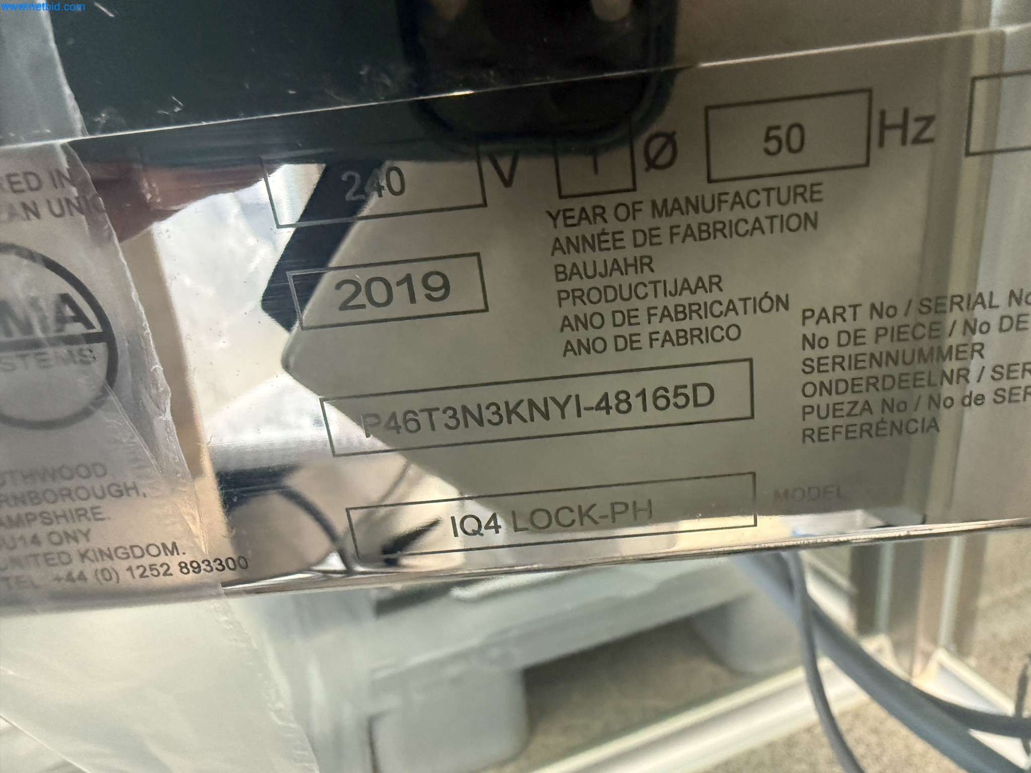 Instalações de produção e embalagem farmacêuticas / Equipamentos de laboratório e operacionais-5