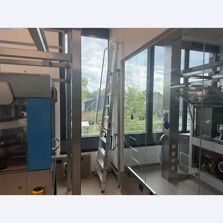 Instalações de produção e embalagem farmacêuticas / Equipamentos de laboratório e operacionais-1