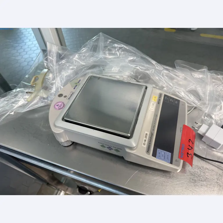 Instalações de produção e embalagem farmacêuticas / Equipamentos de laboratório e operacionais-2