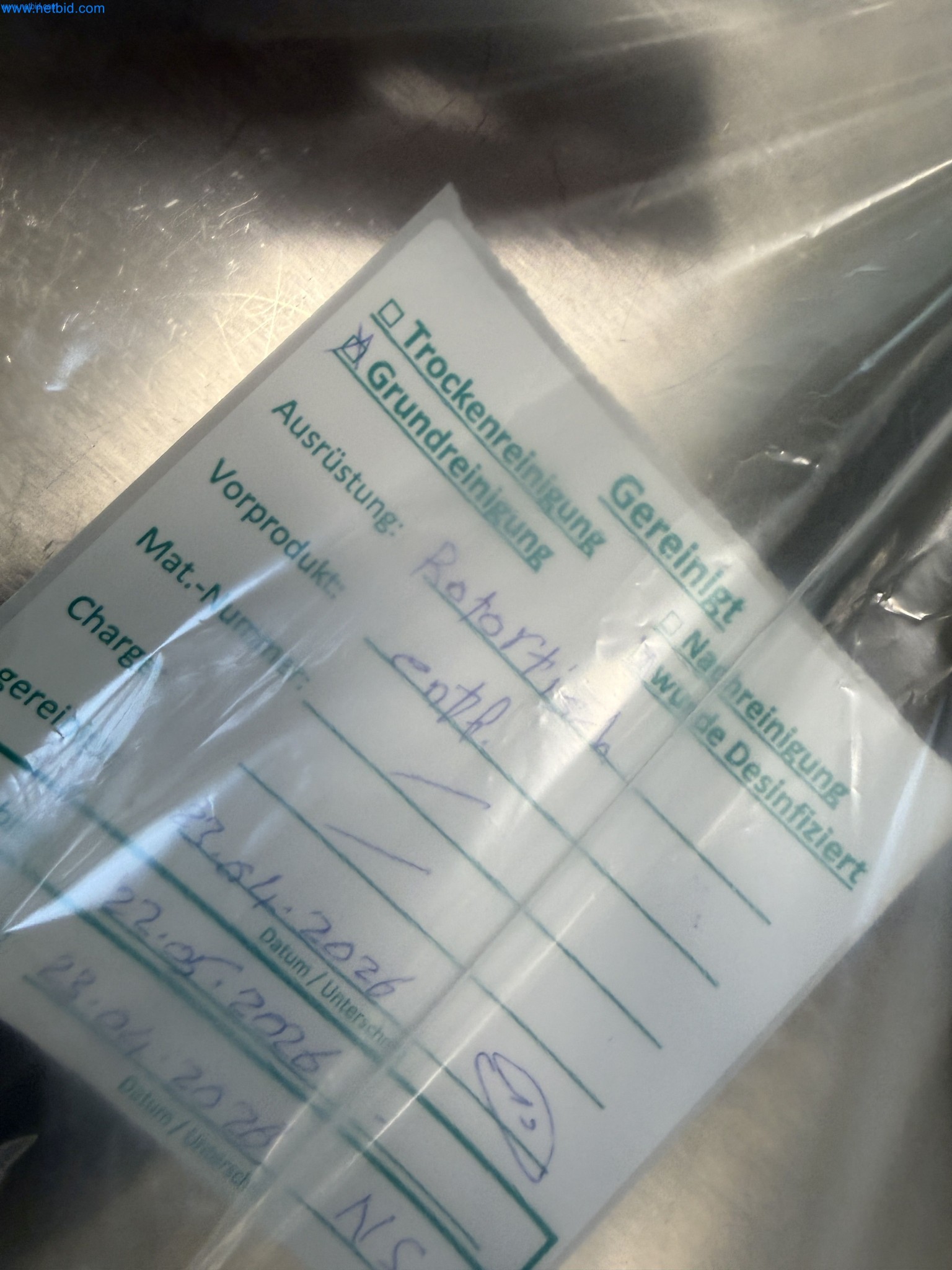 Instalações de produção e embalagem farmacêuticas / Equipamentos de laboratório e operacionais-3