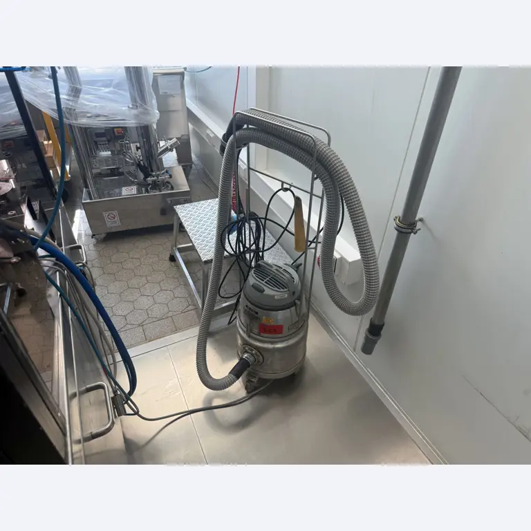 Instalações de produção e embalagem farmacêuticas / Equipamentos de laboratório e operacionais-1