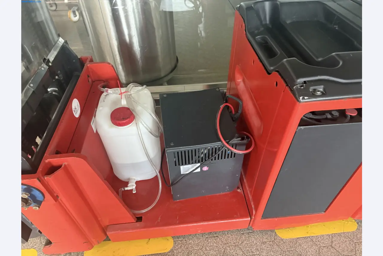Instalações de produção e embalagem farmacêuticas / Equipamentos de laboratório e operacionais-3