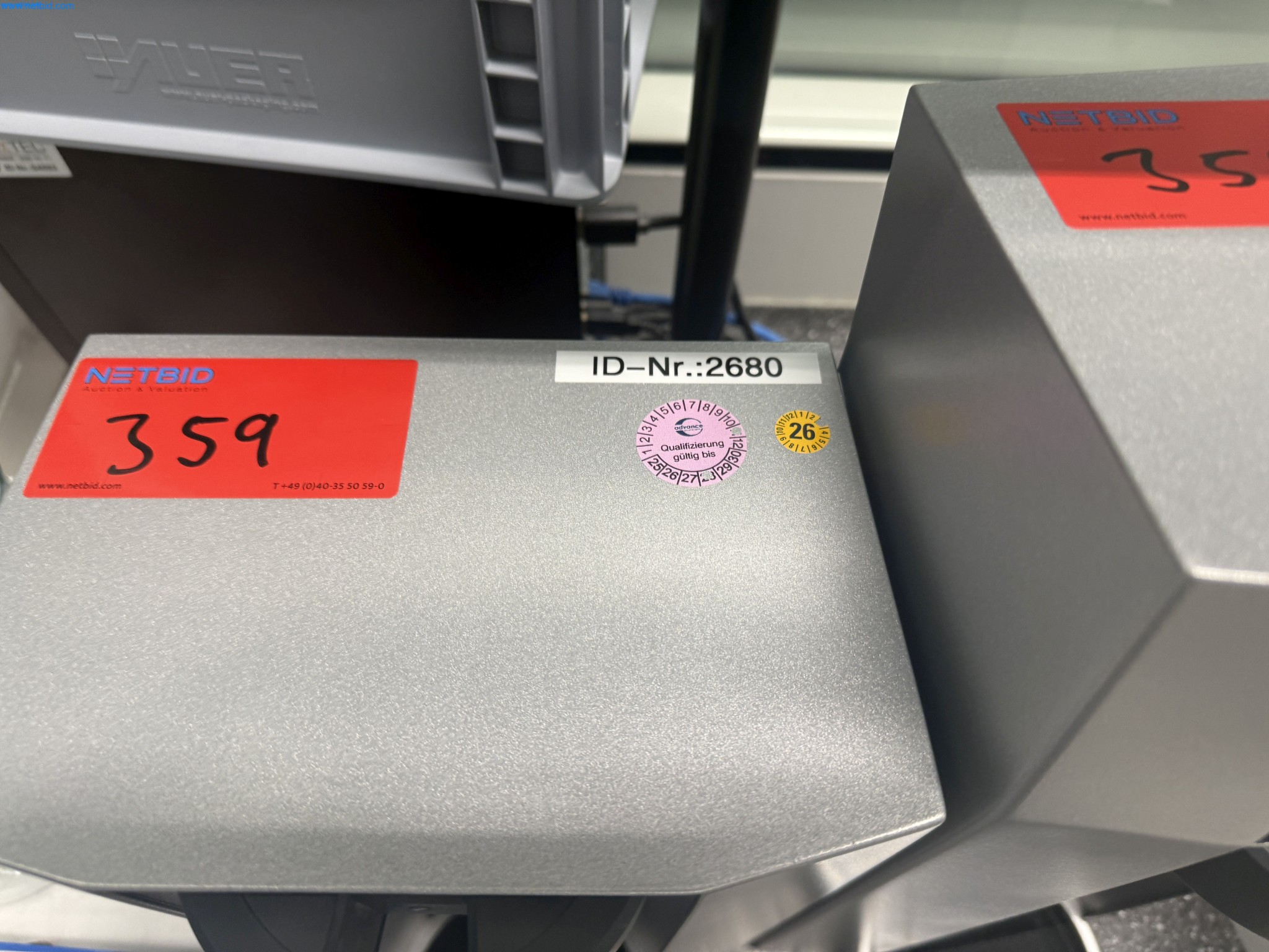 Instalações de produção e embalagem farmacêuticas / Equipamentos de laboratório e operacionais-2