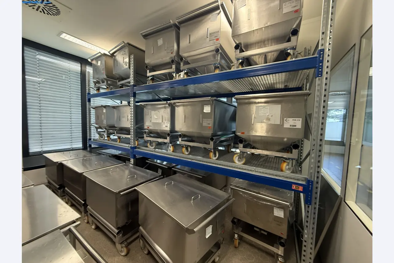 Instalações de produção e embalagem farmacêuticas / Equipamentos de laboratório e operacionais-3
