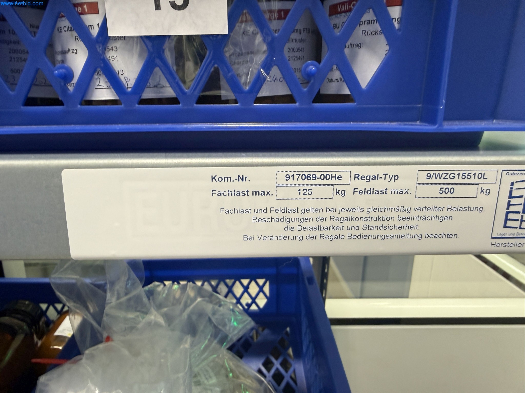 Instalações de produção e embalagem farmacêuticas / Equipamentos de laboratório e operacionais-4