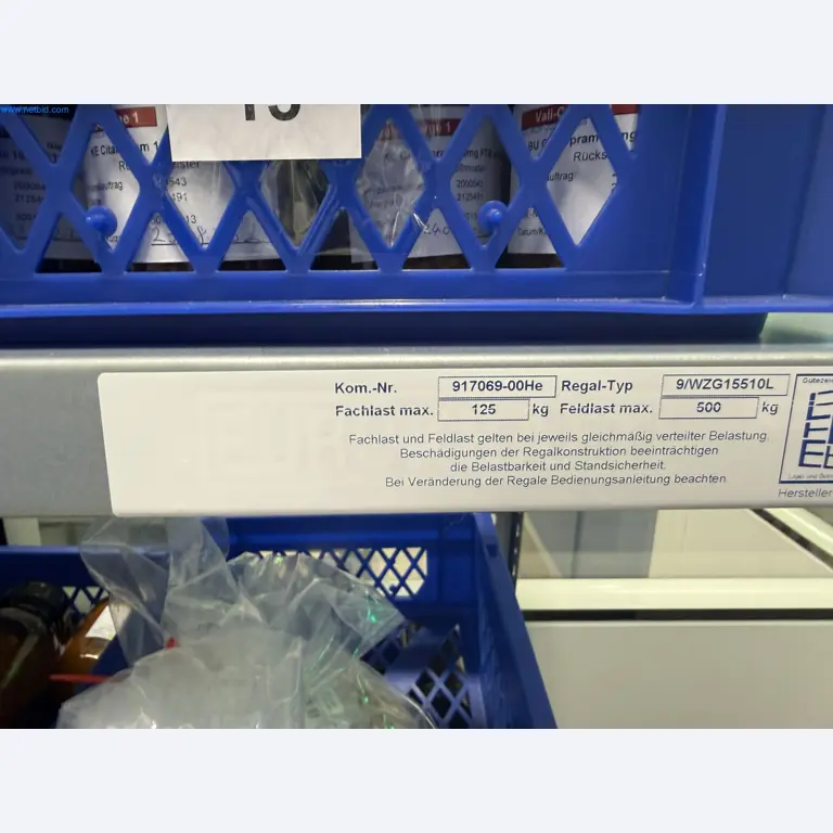 Instalações de produção e embalagem farmacêuticas / Equipamentos de laboratório e operacionais-4