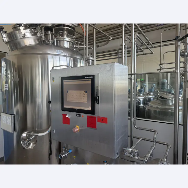 Instalações de produção e embalagem farmacêuticas / Equipamentos de laboratório e operacionais-3