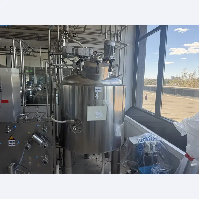 Instalações de produção e embalagem farmacêuticas / Equipamentos de laboratório e operacionais-5