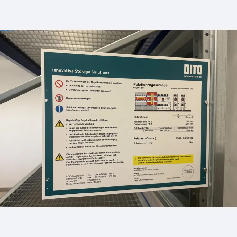 Instalações de produção e embalagem farmacêuticas / Equipamentos de laboratório e operacionais-2