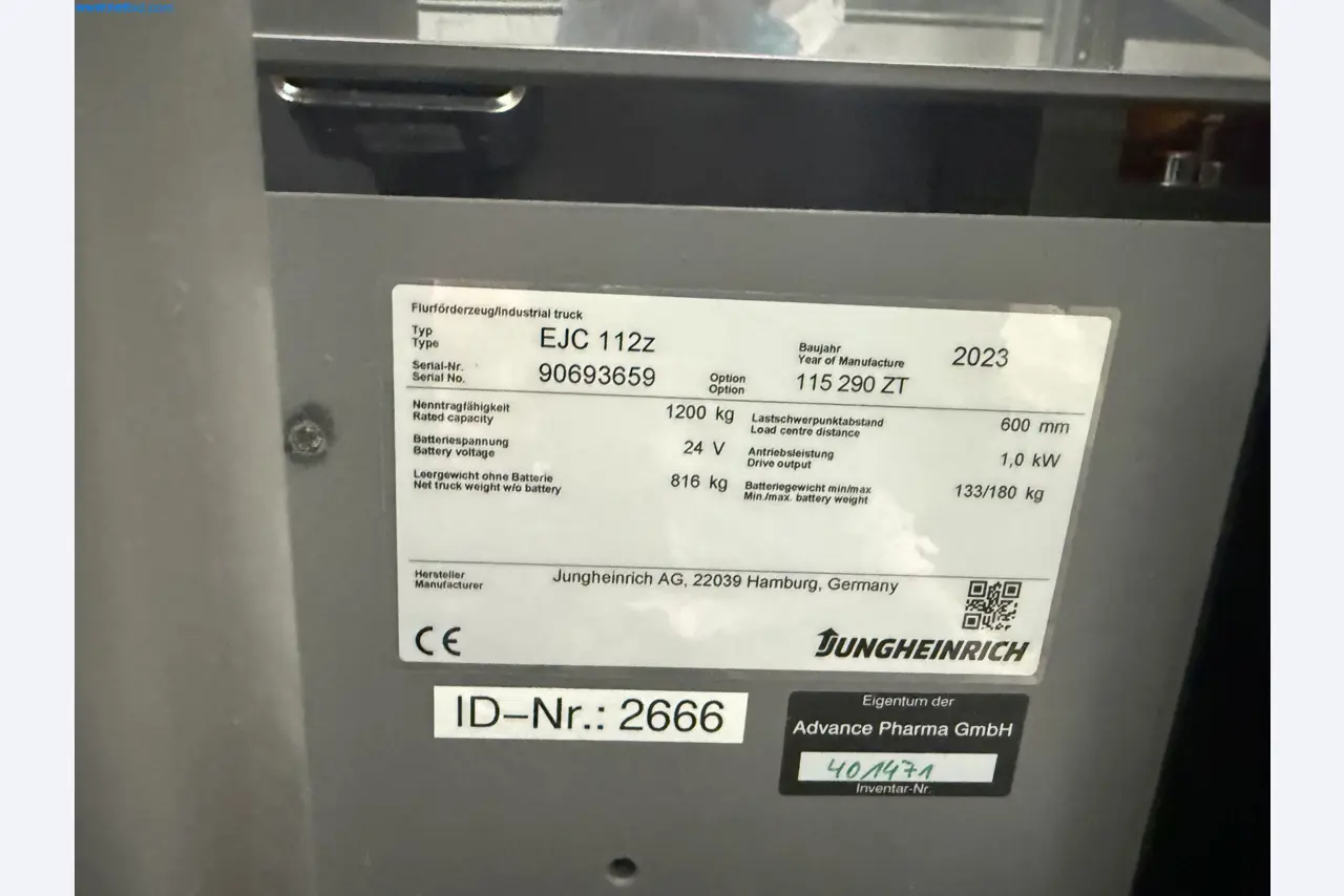 Instalações de produção e embalagem farmacêuticas / Equipamentos de laboratório e operacionais-3