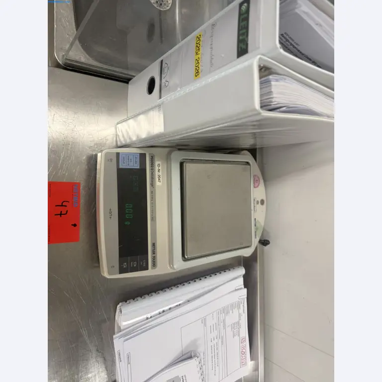 Instalações de produção e embalagem farmacêuticas / Equipamentos de laboratório e operacionais-2