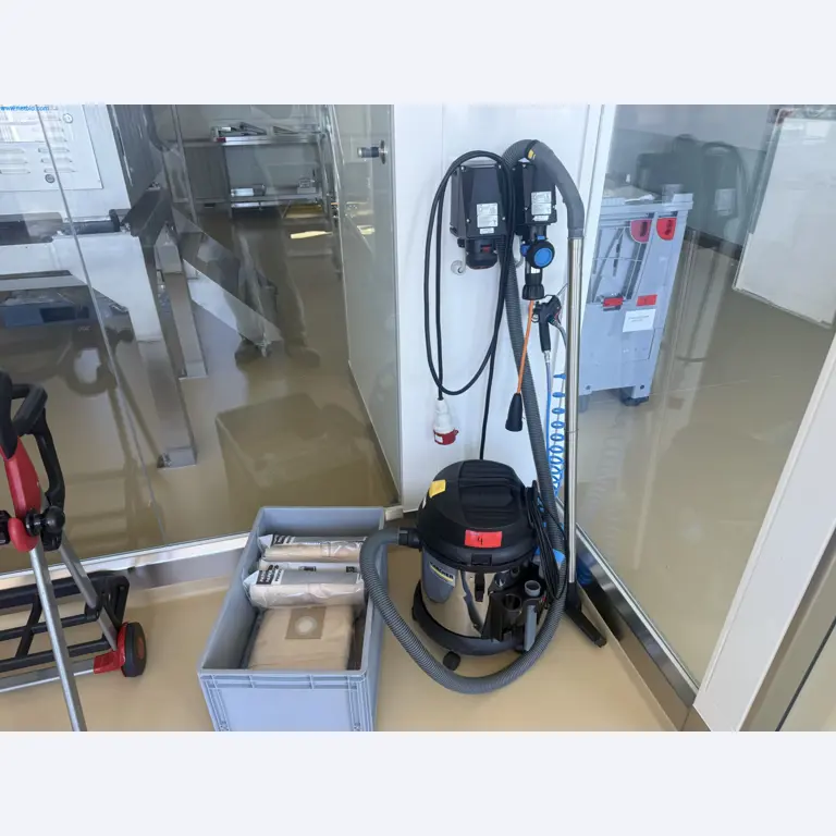Instalações de produção e embalagem farmacêuticas / Equipamentos de laboratório e operacionais-2