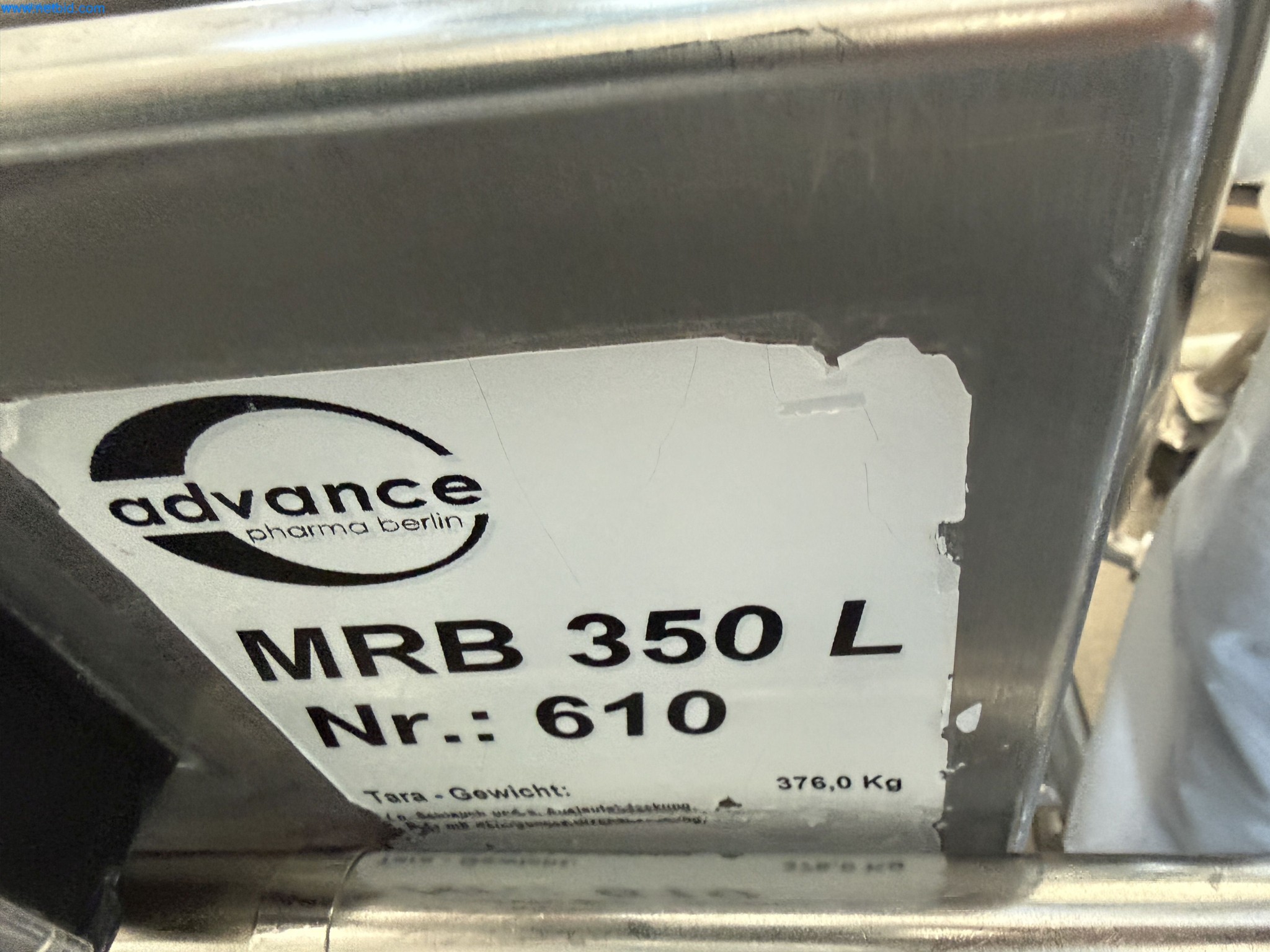 Instalações de produção e embalagem farmacêuticas / Equipamentos de laboratório e operacionais-5