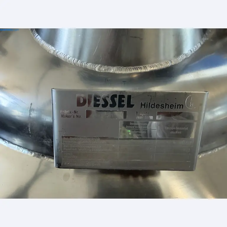 Instalações de produção e embalagem farmacêuticas / Equipamentos de laboratório e operacionais-4