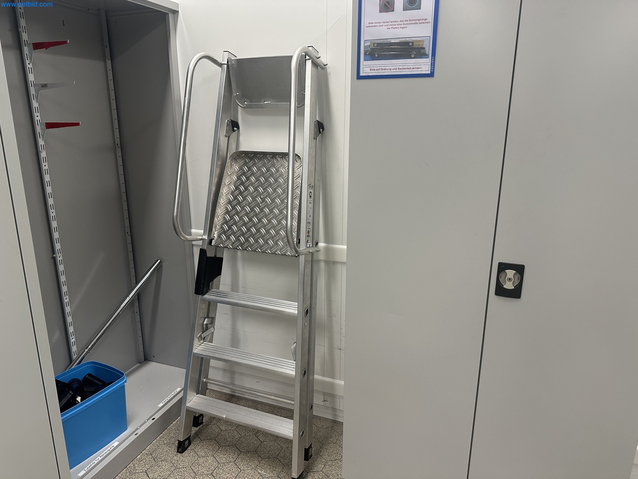 Pharmaceutical Production and Packaging Equipment / Laboratory and Plant Equipment-2