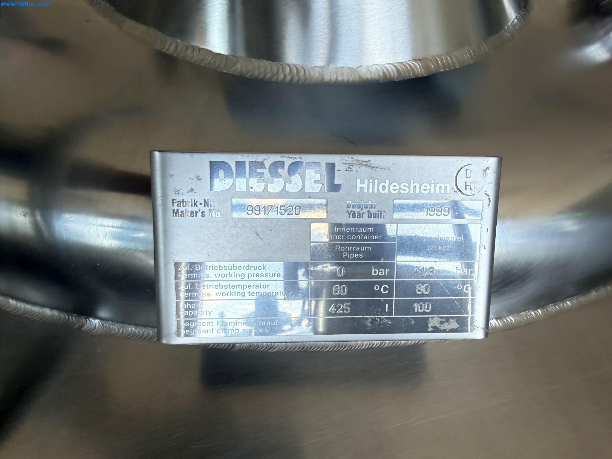 Instalações de produção e embalagem farmacêuticas / Equipamentos de laboratório e operacionais-3