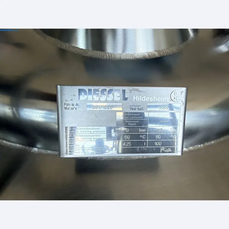 Instalações de produção e embalagem farmacêuticas / Equipamentos de laboratório e operacionais-3
