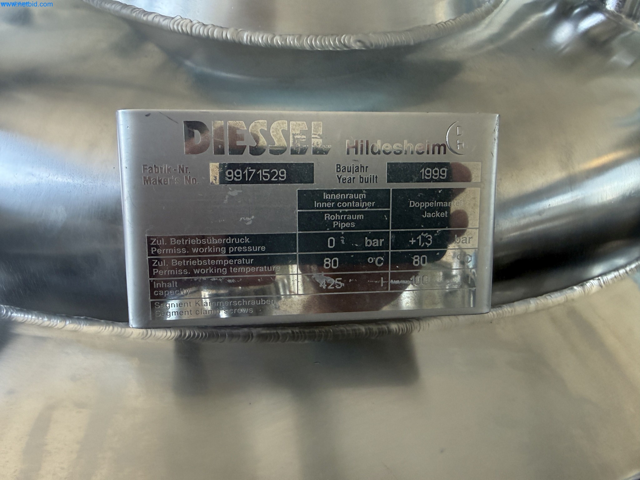 Instalações de produção e embalagem farmacêuticas / Equipamentos de laboratório e operacionais-5