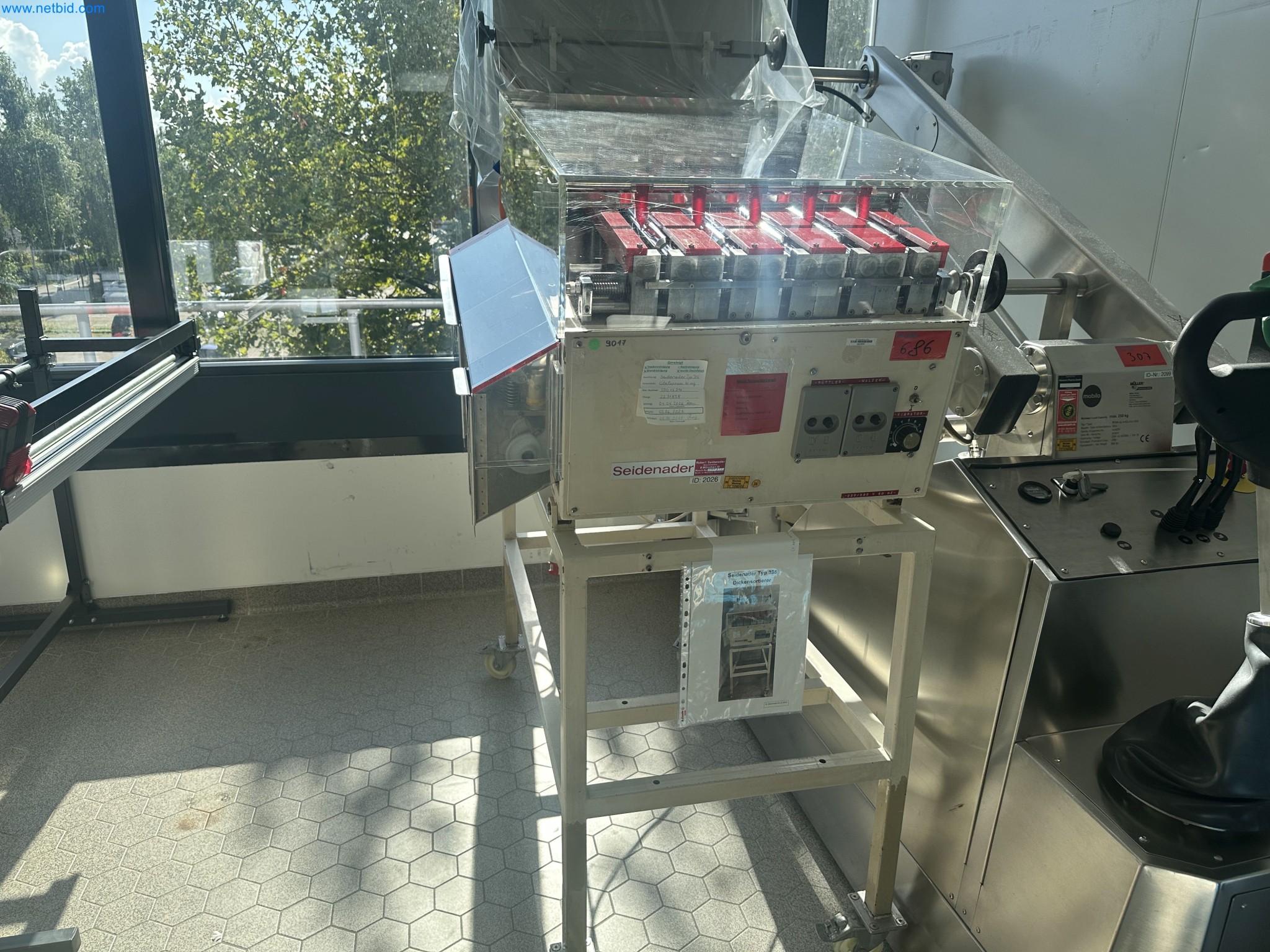 Pharmaceutical Production and Packaging Equipment / Laboratory and Plant Equipment-1