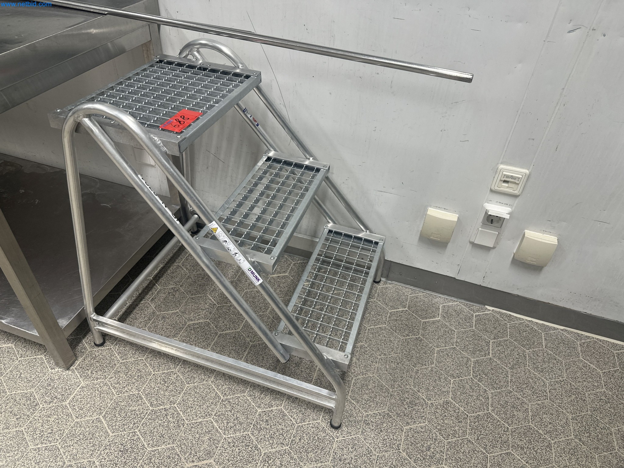 Pharmaceutical Production and Packaging Equipment / Laboratory and Plant Equipment-1