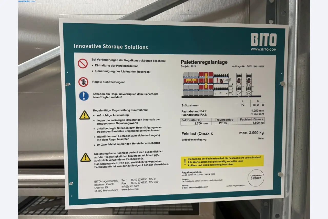 Instalações de produção e embalagem farmacêuticas / Equipamentos de laboratório e operacionais-2